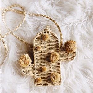 Straw purse